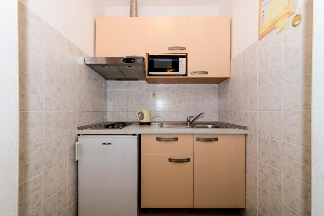 Apartment Villa Besker Makarska Room photo