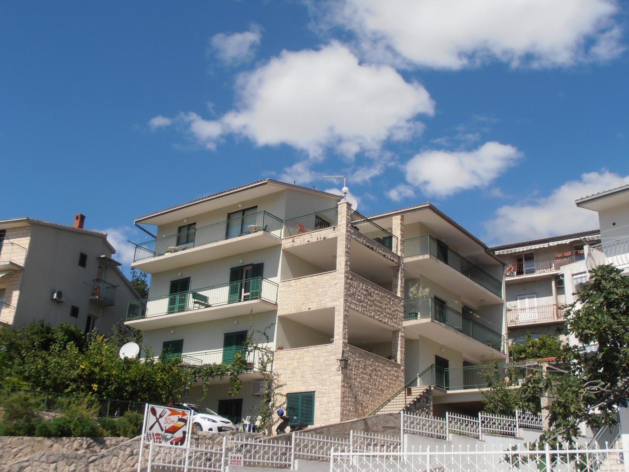 Apartment Villa Besker Makarska Exterior photo